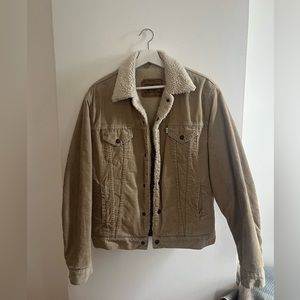 Vintage Levi’s jacket - size M
